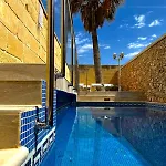 Villa Ta' Rozi 5 Bedrooms, 6 Bathrooms And Private Pool Gharb (Gozo)