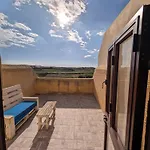 Villa Ta' Rozi 5 Bedrooms, 6 Bathrooms And Private Pool
