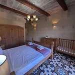 Villa Ta' Rozi 5 Bedrooms, 6 Bathrooms And Private Pool