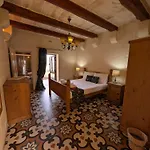 Ta' Rozi 5 Bedrooms, 6 Bathrooms And Private Pool Gharb (Gozo)