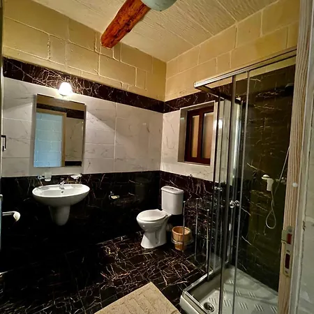 Villa Ta' Rozi Għarb