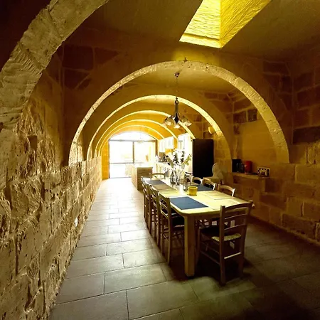 Ta' Rozi Gharb (Gozo)