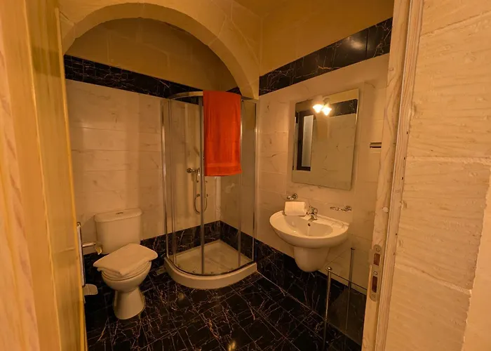 别墅 Ta' Rozi 5 Bedrooms, 6 Bathrooms And Private Pool Għarb