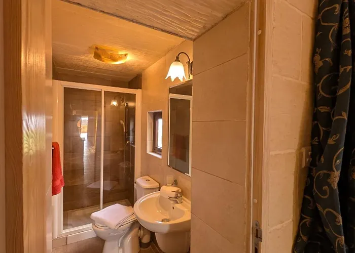 Ta' Rozi 5 Bedrooms, 6 Bathrooms And Private Pool 别墅 Għarb