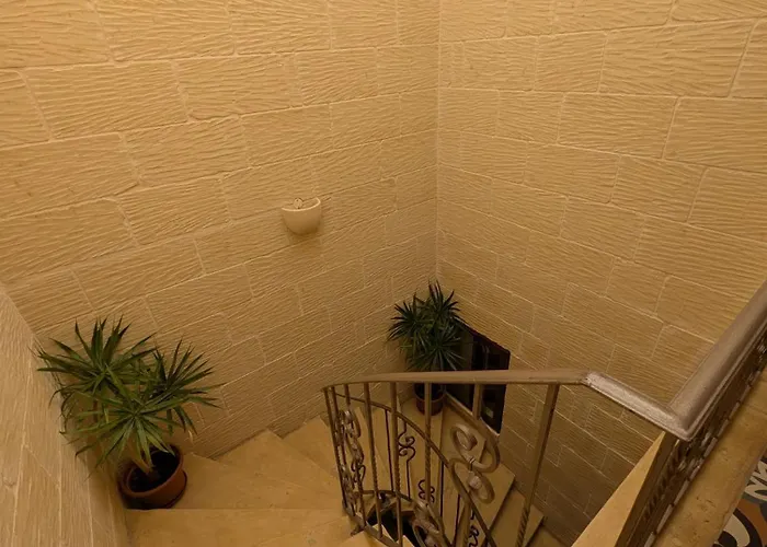 Ta' Rozi 5 Bedrooms, 6 Bathrooms And Private Pool 别墅